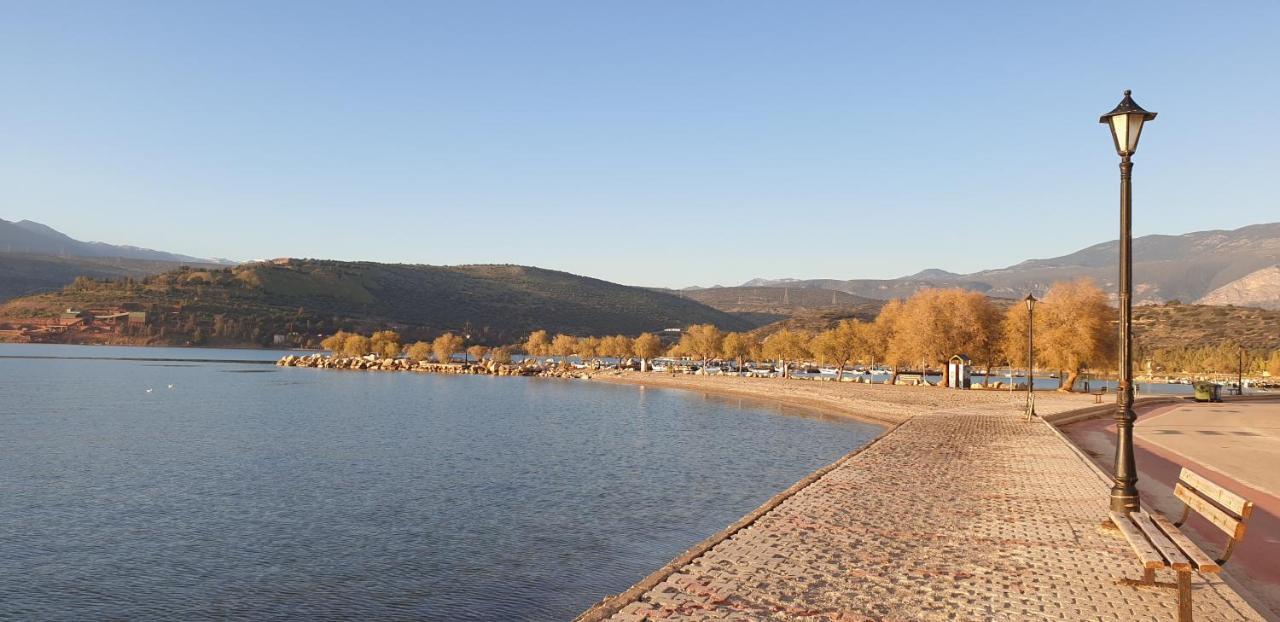 Beach House In Itea-Delphi Exteriör bild