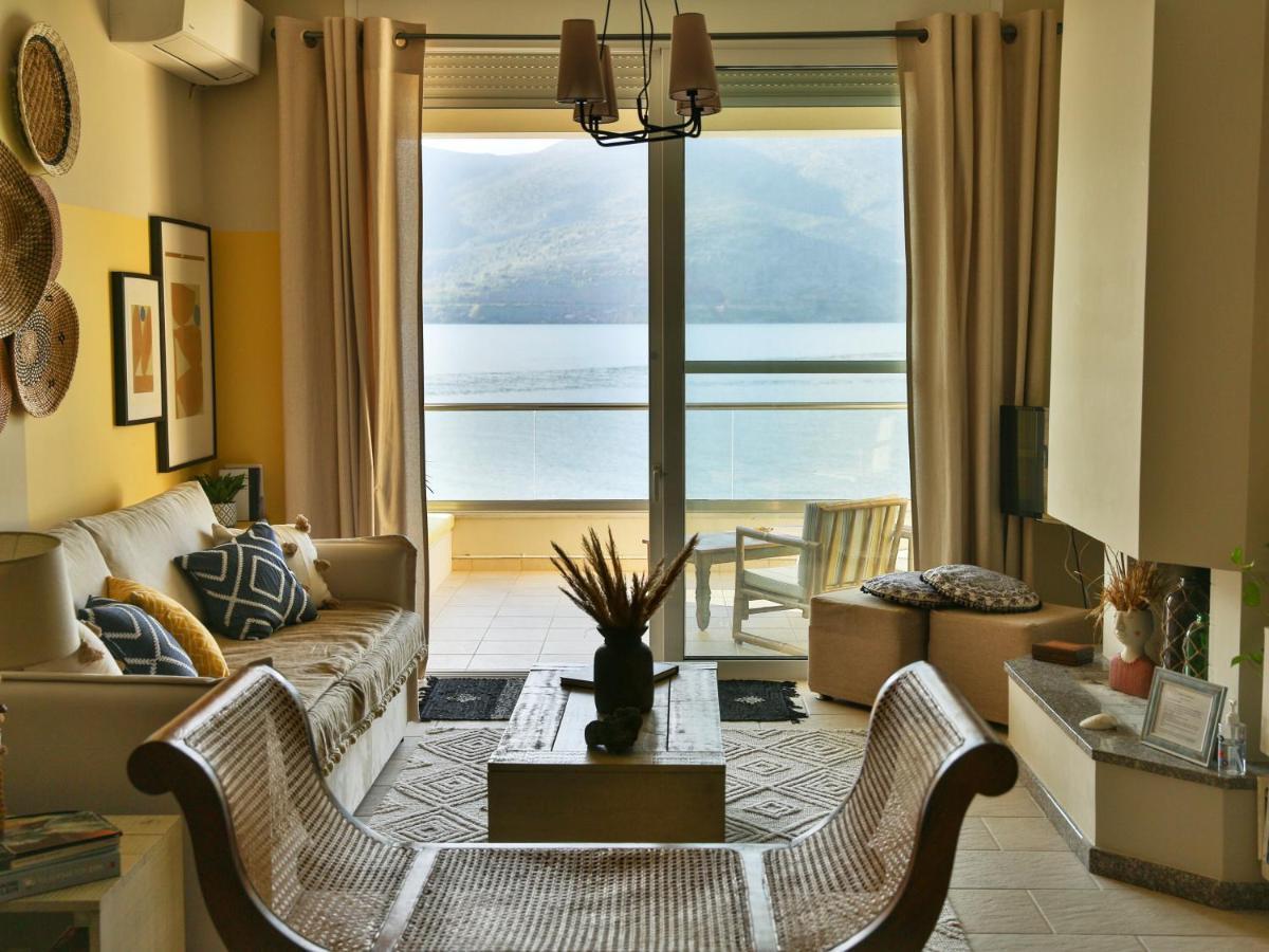 Beach House In Itea-Delphi Exteriör bild