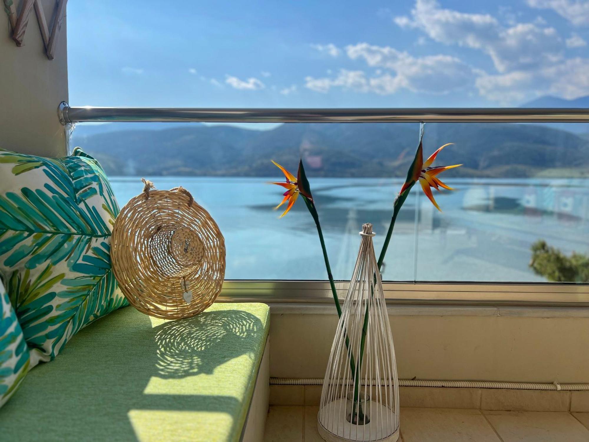 Beach House In Itea-Delphi Exteriör bild